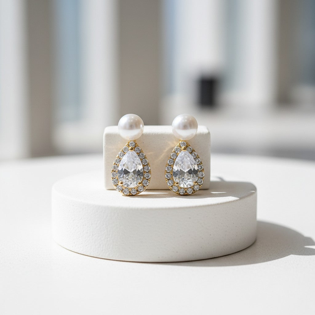 CZ COLLECTION - DAINTY CRYSTAL DROP EARRINGS -925 GOLD (CZER894)