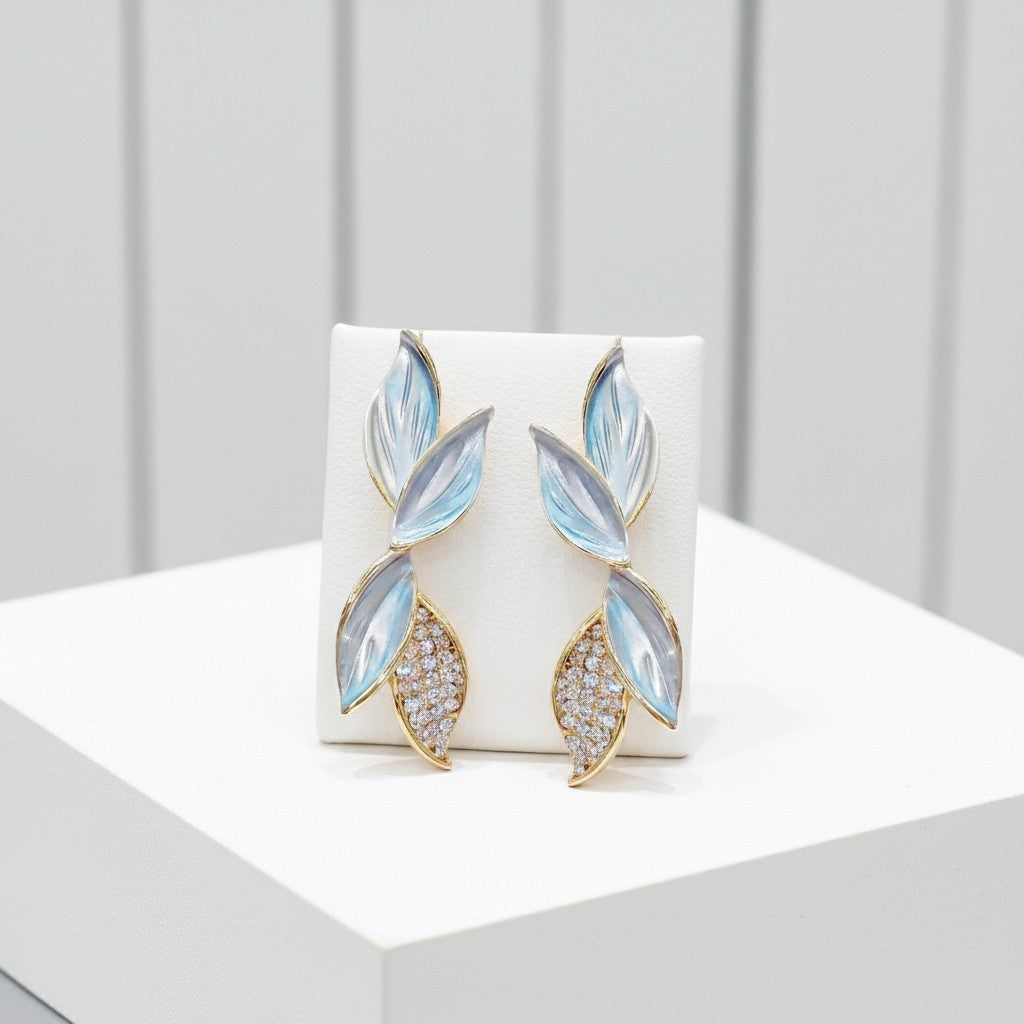 ATHENA COLLECTION - CHIC DROP EARRINGS -BLUE -CZER895