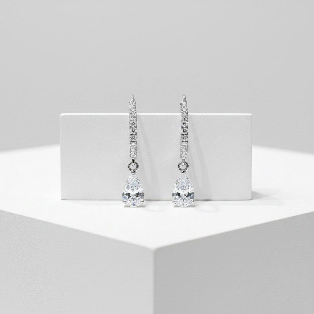 CUBIC ZIRCONIA COLLECTION -PEAR DROP EARRINGS - CZER896 SILVER