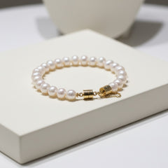 ATHENA COLLECTION - FRESHWATER PEARL BRACELET - GOLD (BR174)