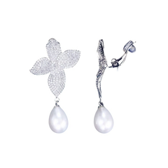 CUBIC ZIRCONIA COLLECTION - CRYSTAL ALLURE CLIP ON EARRINGS - CZER901 SILVER