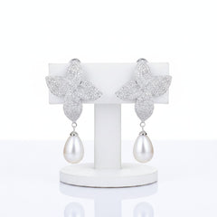 CUBIC ZIRCONIA COLLECTION - CRYSTAL ALLURE CLIP ON EARRINGS - CZER901 SILVER