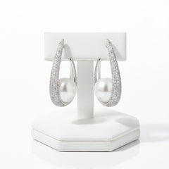 CUBIC ZIRCONA COLLECTION - CHIC PAVED PEARL EARRINGS - CZER904 SILVER