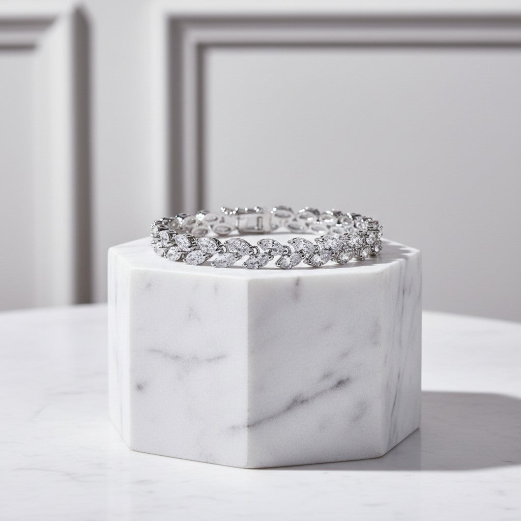 CUBIC ZIRCONIA COLLECTION - CRYSTAL ALLURE BRACELET - CZBR171 SILVER
