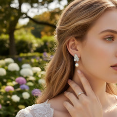 CUBIC ZIRCONIA COLLECTION - CHIC BUTTERFLY EARRINGS - CZER913 SILVER