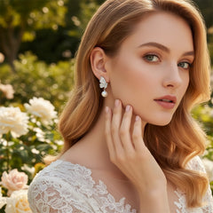 CUBIC ZIRCONIA COLLECTION - CHIC BUTTERFLY EARRINGS - CZER913 SILVER