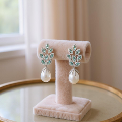 CUBIC ZIRCONIA COLLECTION - VINTAGE INSPIRED PEACOCK FEATHER DROP EARRINGS - CZER918