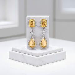 CUBIC ZIRCONIA COLLECTION - DAINTY SPARKLE EARRINGS - CZER919 YELLOW