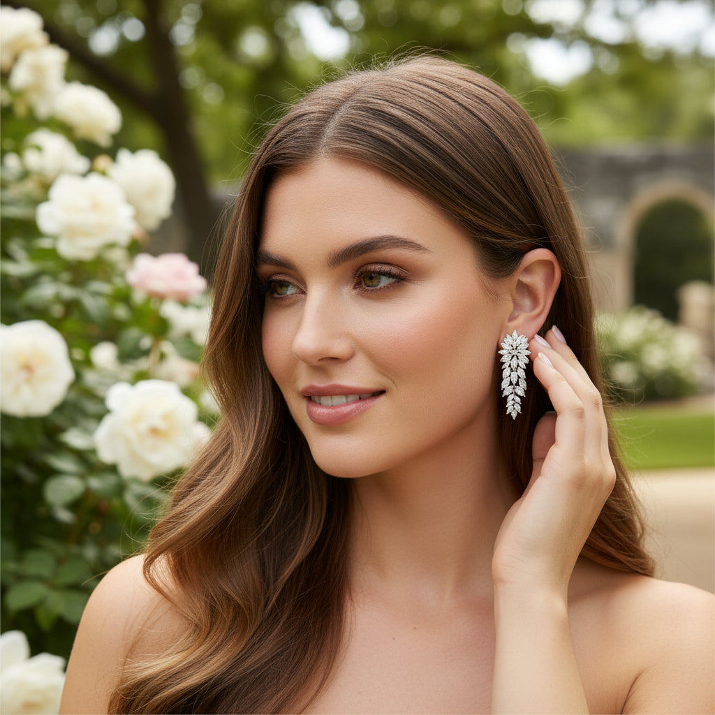 CUBIC ZIRCONIA COLLECTION - CRYSTAL DROP EARRINGS - CZER927 SILVER