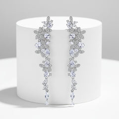 CUBIC ZIRCONIA COLLECTION - CRYSTAL CACADE EARRINGS- CZER933 SILVER