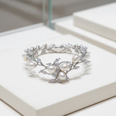 Cubic Zirconia - Chic Pearl Bracelet - (BRA5)