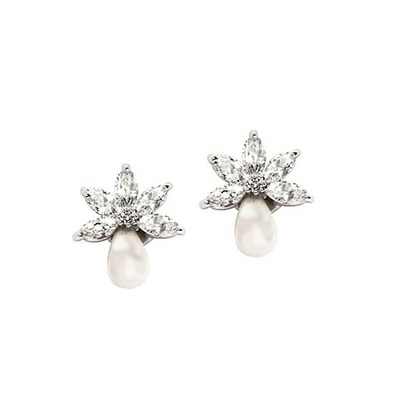 Cubic Zirconia Collection - Pretty Chic Pearl Earrings - CZER339