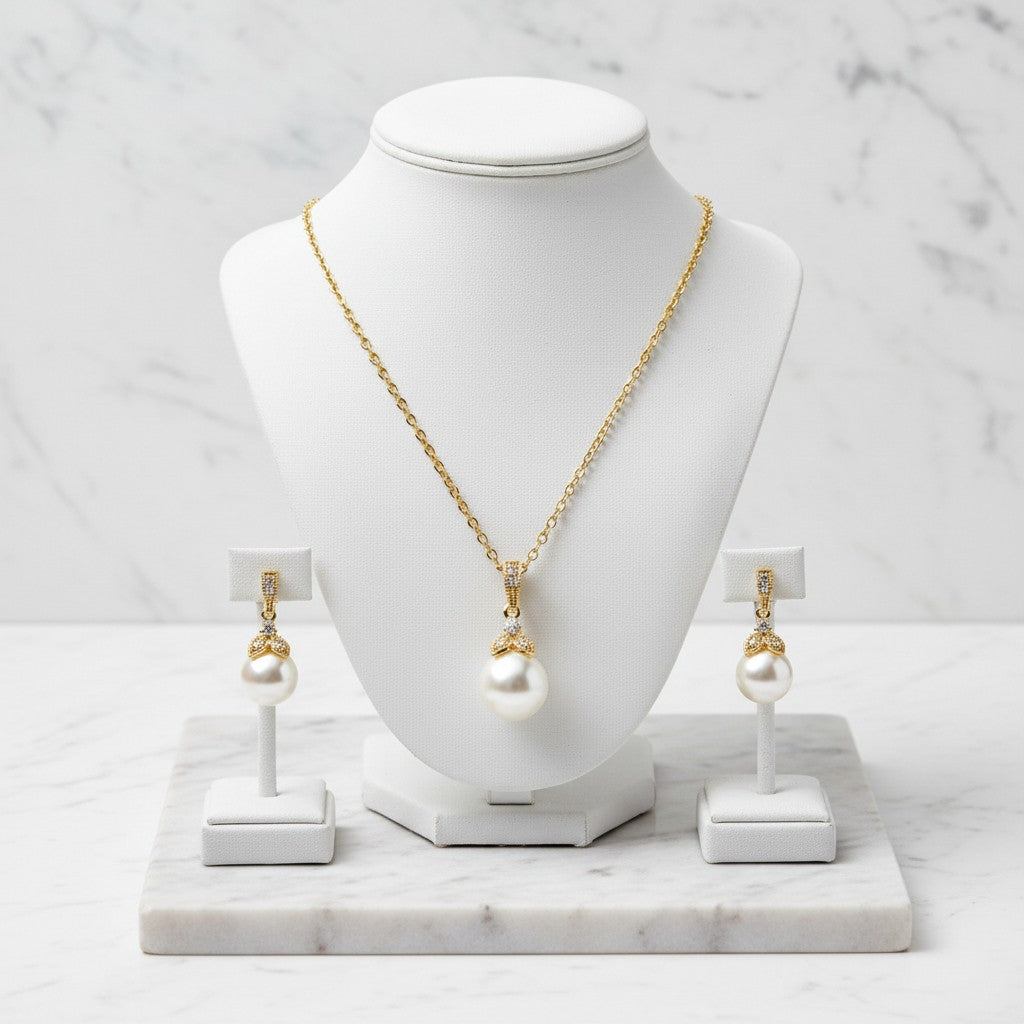 CUBIC ZIRCONIA COLLECTION - PRECIOUS PEARL NECKLACE SET - Gold CZNK20