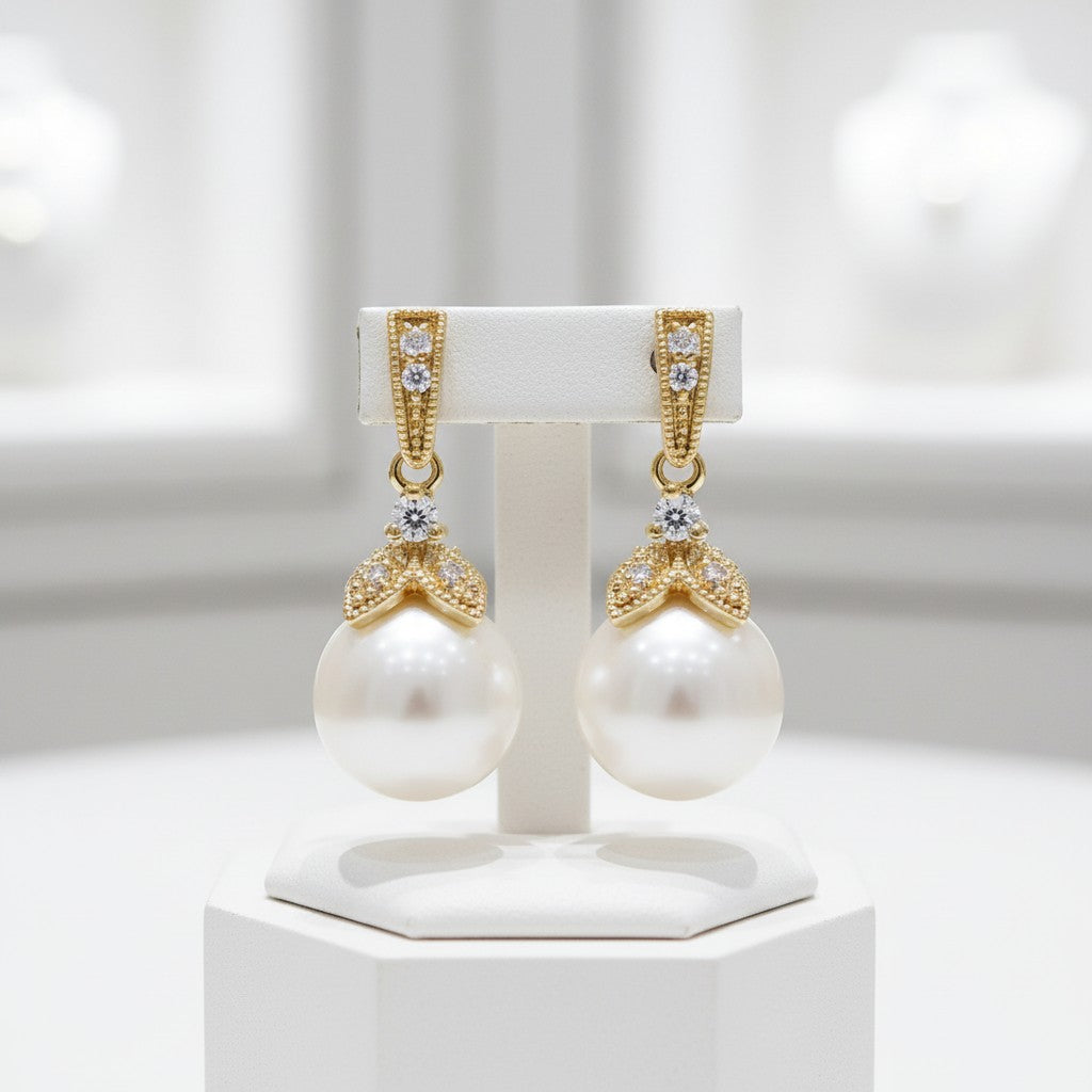 CUBIC ZIRCONIA COLLECTION - OPULENCE PEARL EARRINGS - (ER307) GOLD