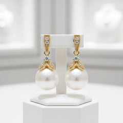 CUBIC ZIRCONIA COLLECTION - OPULENCE PEARL EARRINGS - (ER307) GOLD