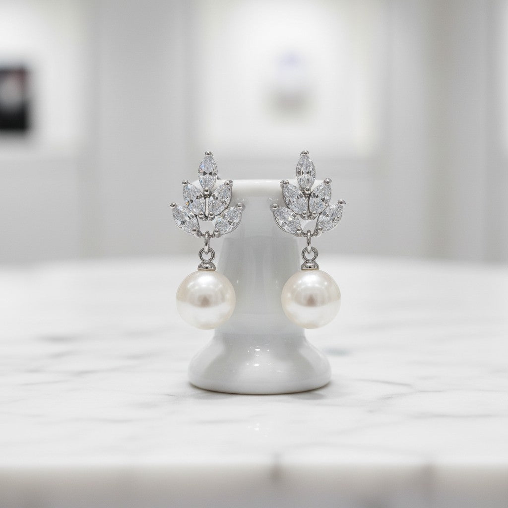 Vintage Pearl Drop Earrings - CZER351