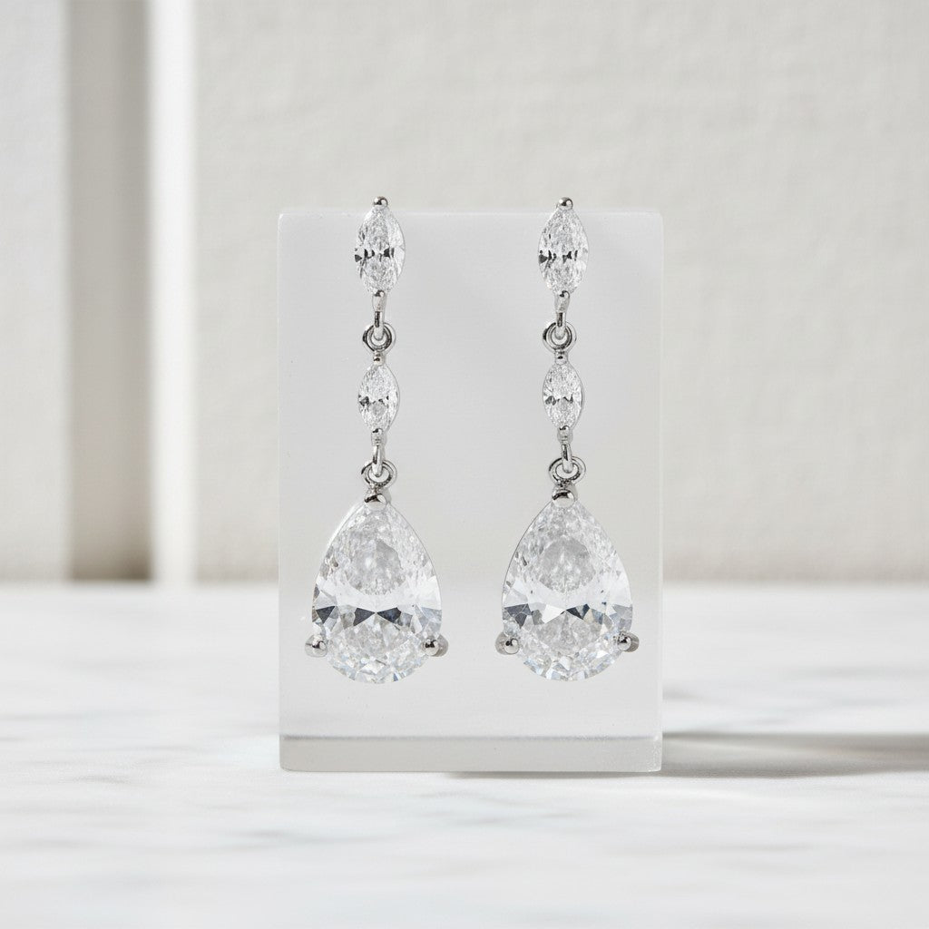 Cubic Zirconia Collection - Sparkle Drop Earrings - CZER352