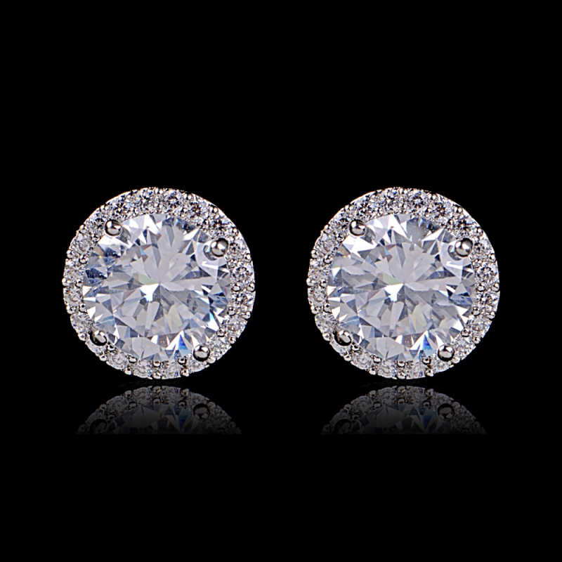 Cubic Zirconia Collection - Sparkly Stud Earrings - CZER360