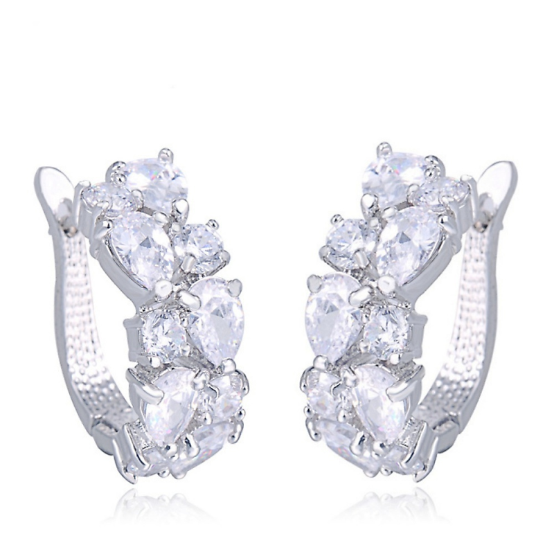 Cubic Zirconia Collection - Cz Cluster Earrings - CLEAR CZER358