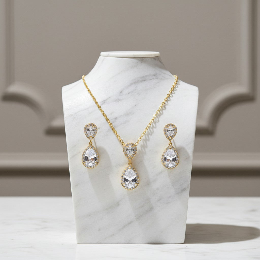 CUBIC ZIRCONIA COLLECTION - CHIC NECKLACE SET - GOLD - CZNK36