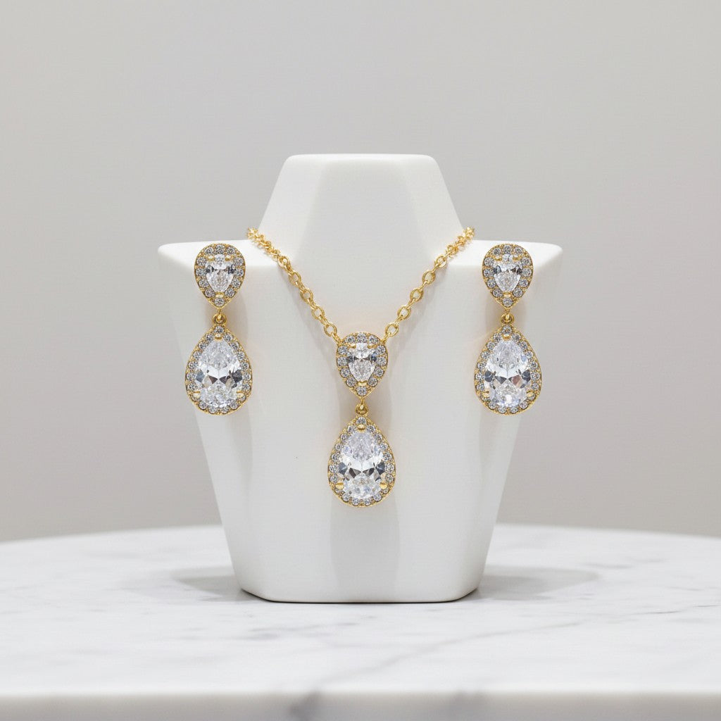 CUBIC ZIRCONIA COLLECTION - CHIC NECKLACE SET - GOLD - CZNK36