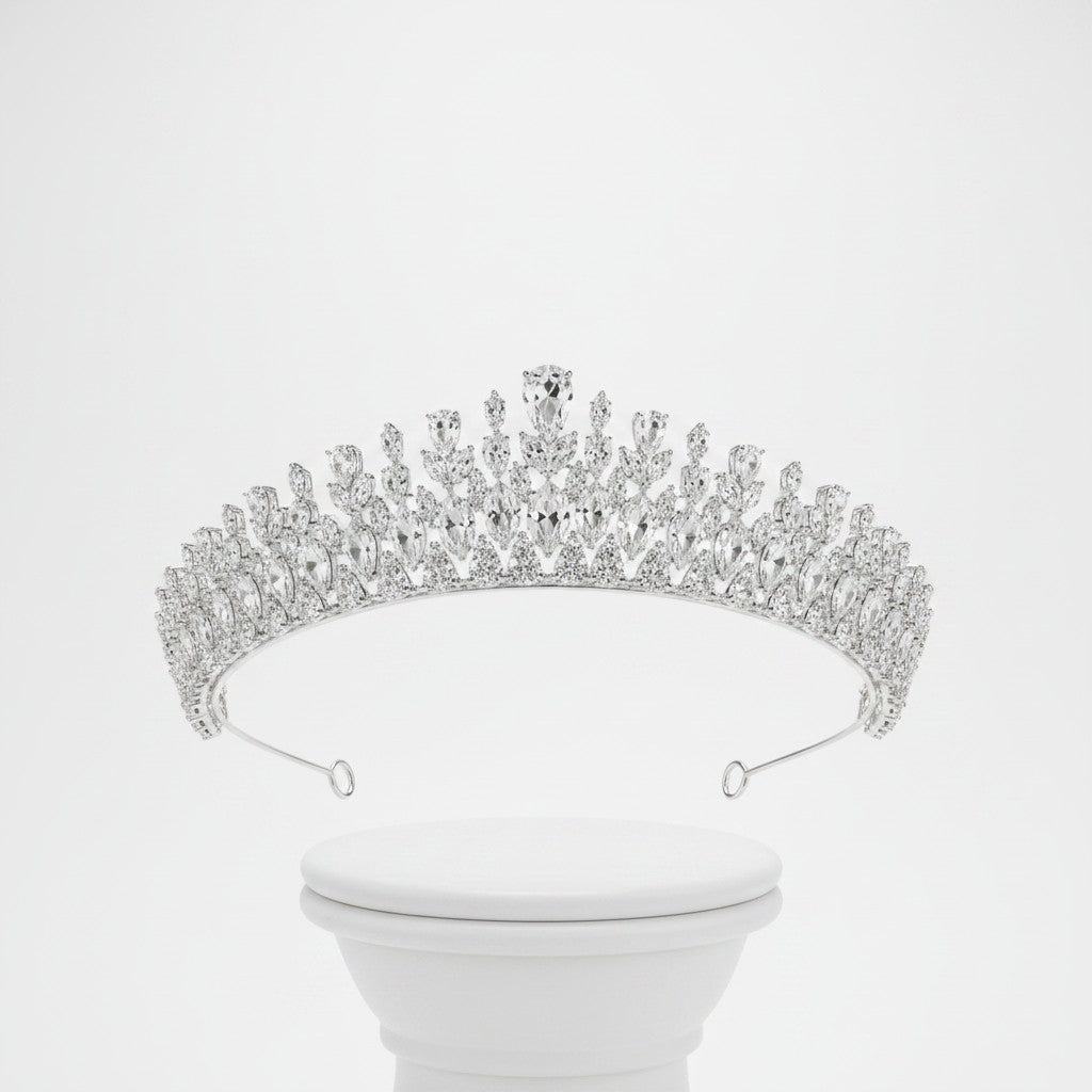 CUBIC ZIRCONIA COLLECTION - STARLET GLAM TIARA - AHB254 SILVER