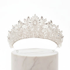 CUBIC ZIRCONIA COLLECTION - LUXE STATEMENT TIARA - AHB257 SILVER