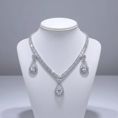 CUBIC ZIRCONIA COLLECTION - GITZY STARLET GRM NECKLACE SET - CZNK304
