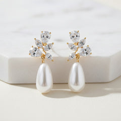 CUBIC ZIRCONIA COLLECTION - PEARL ELEGANCE EARRINGS - CZER898 GOLD