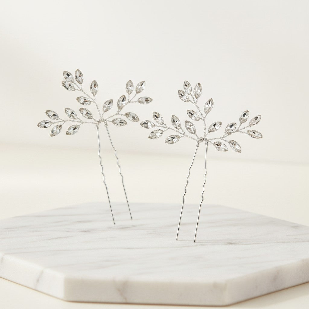 ATHENA COLLECTION - GLITZY GLAM HAIR PINS - SILVER(HP40)