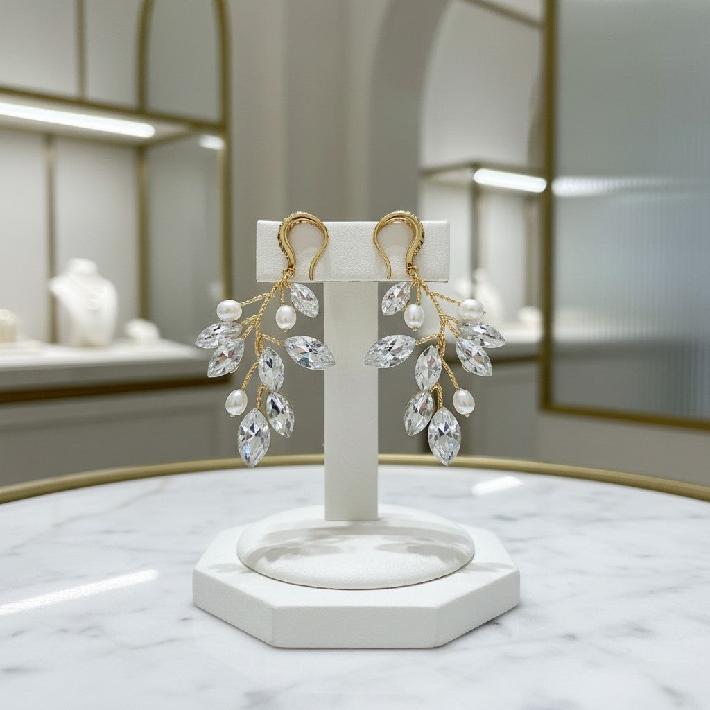 ATHENA COLLECTION - PEARL VINE EARRINGS - (ER488) GOLD