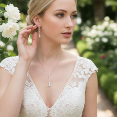 CUBIC ZIRCONIA COLLECTION - DAINTY SPARKLE NECKLACE - CZNK40