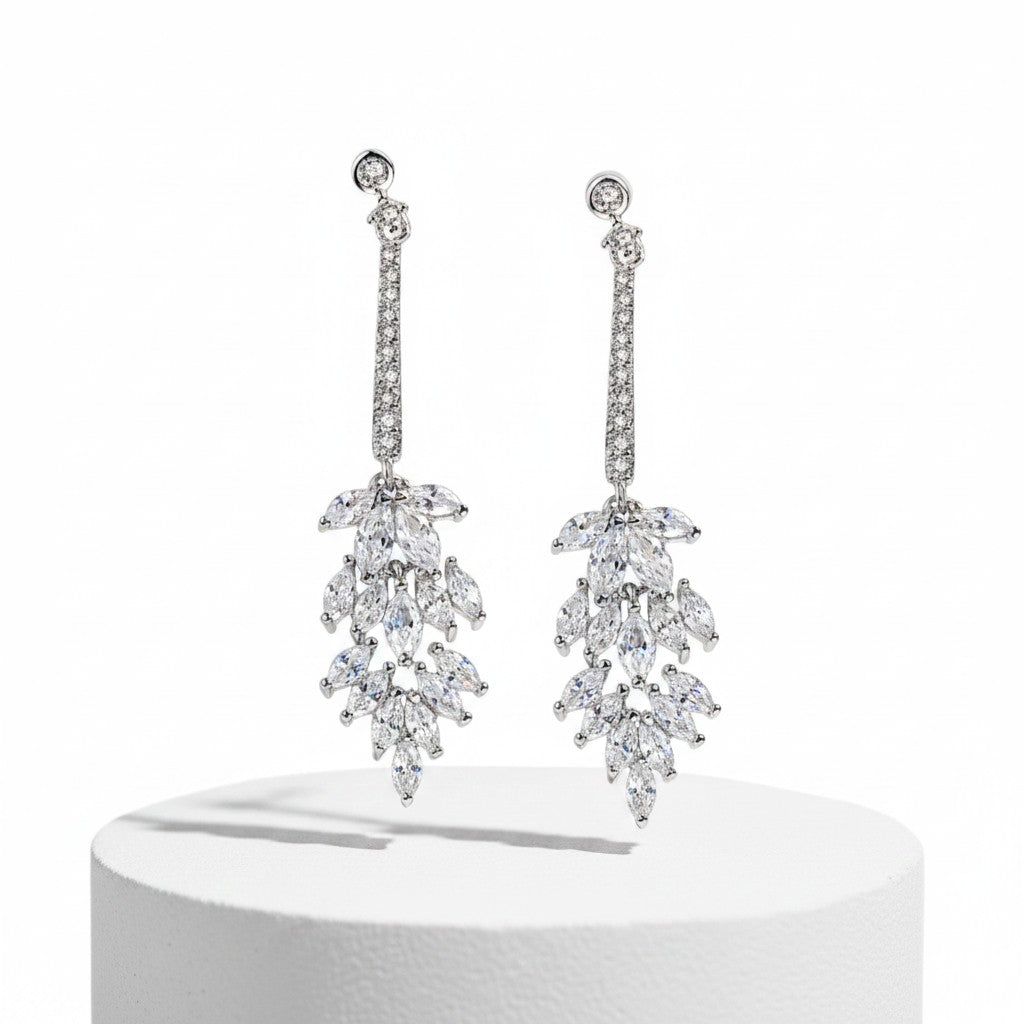 CUBIC ZIRCONIA COLLECTION - LUSH CRYSTAL DROP EARRINGS - CZER497 SILVER