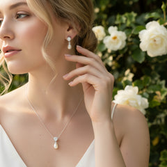 CUBIC ZIRCONIA COLLECTION - PRECIOUS SHIMMER NECKLACE SET- CZNK99 SILVER