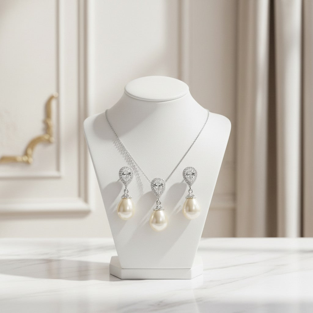 CUBIC ZIRCONIA COLLECTION - PRECIOUS SHIMMER NECKLACE SET- CZNK99 SILVER