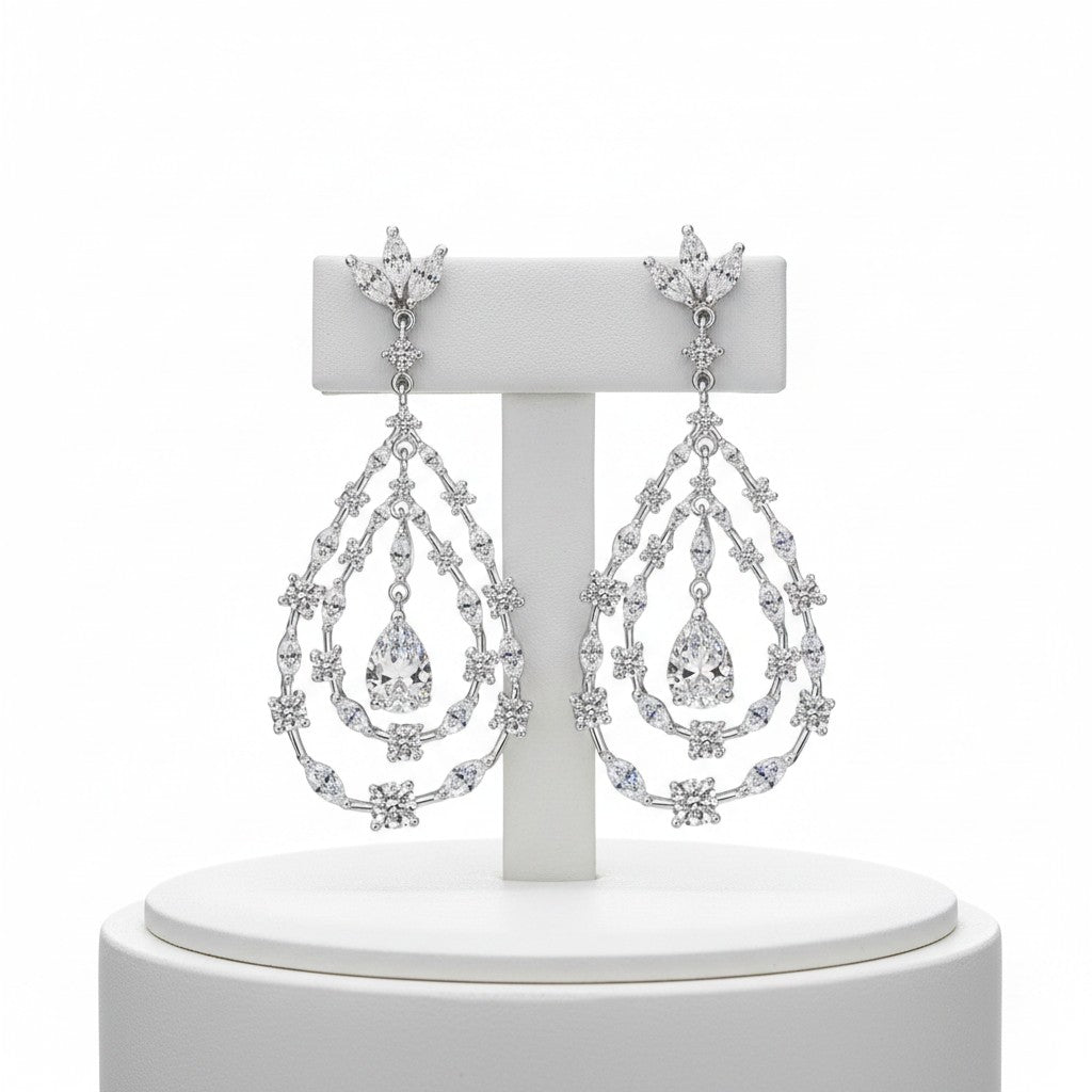 CUBIC ZIRCONIA COLLECTION - CRYSTAL GLAM EARRINGS - CZER498