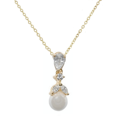 CUBIC ZIRCONIA COLLECTION - GRACEFUL PEARL NECKLACE- (CZNK76) GOLD