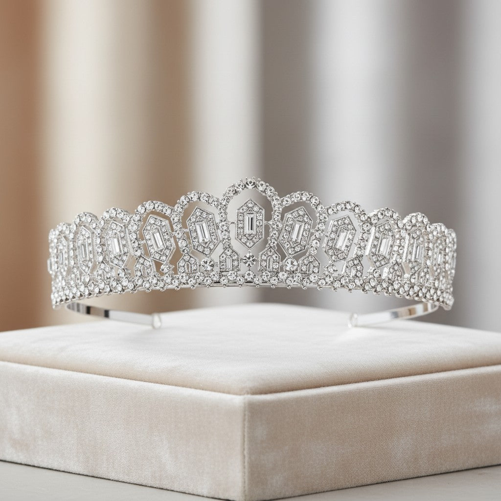 ATHENA COLLECTION - CRYSTAL SPARKLE TIARA - SILVER - AHB20