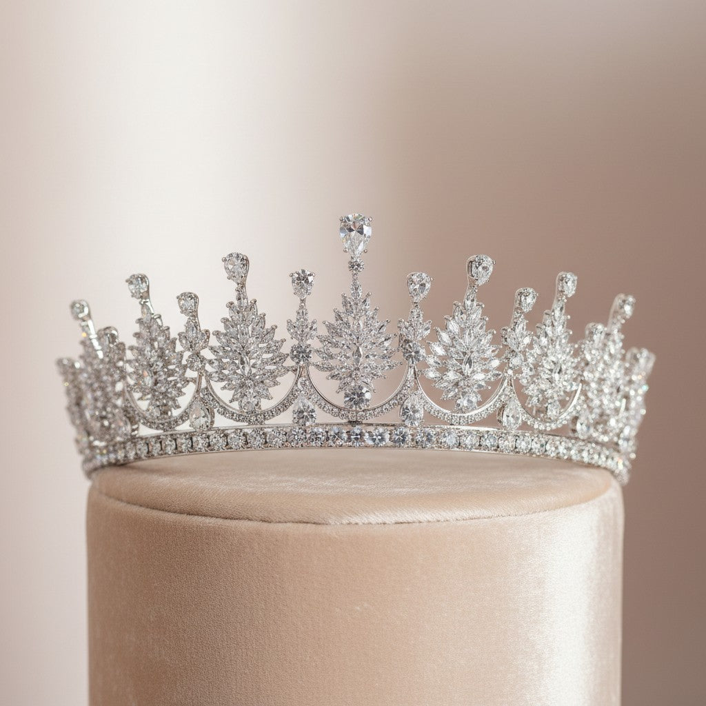 CUBIC ZIRCONIA COLLECTION - REGAL SIMULATED DIAMOND TIARA - AHB29