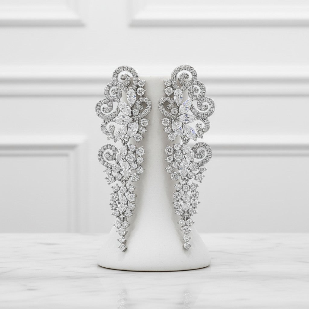 CUBIC ZIRCONIA COLLECTION - CRYSTAL EXTRAVAGANCE EARRINGS - CZER510 - SILVER