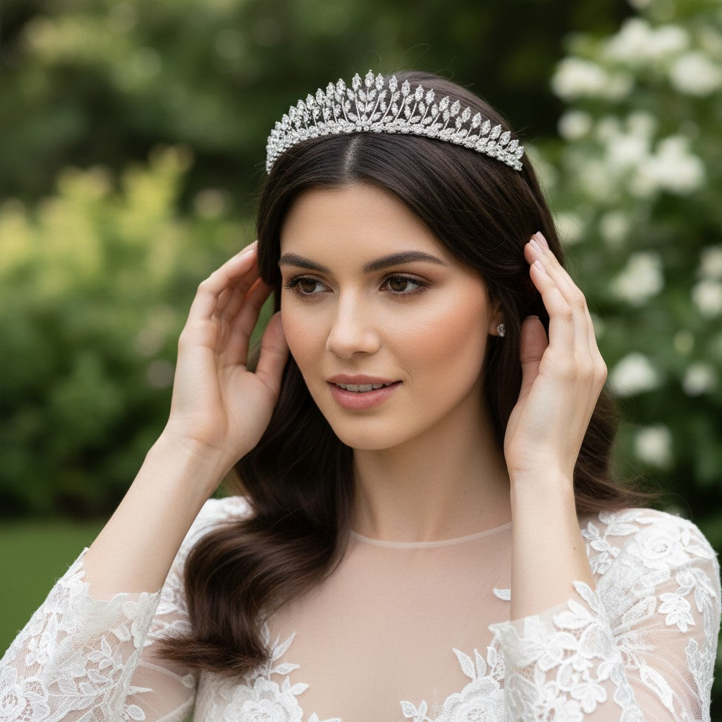 CUBIC ZIRCONIA COLLECTION - CRYSTAL SHIMMER TIARA - AHB35