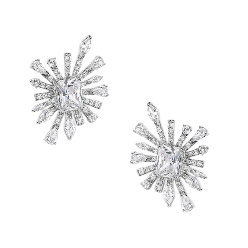 CUBIC ZIRCONIA COLLECTION - CRYSTAL ALLURE EARRINGS - CZER523 SILVER