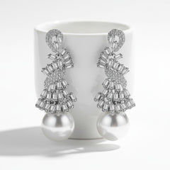 CUBIC ZIRCONIA COLLECTION - GATSBY GLAM EARRINGS - CZER524 SILVER