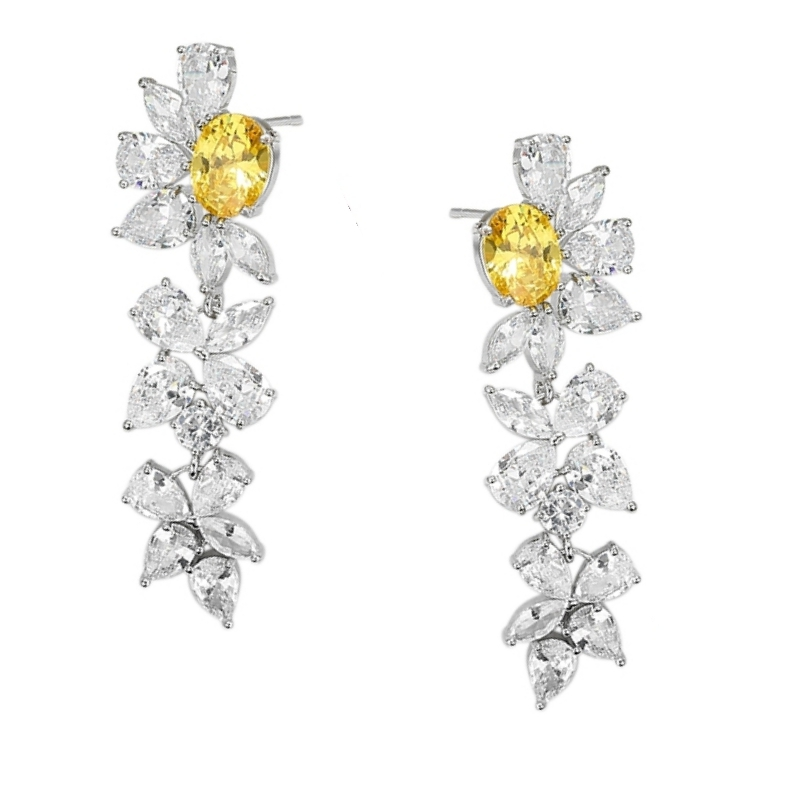 CUBIC ZIRCONIA COLLECTION - CRYSTAL DAZZLE EARRINGS - YELLOW - CZER526