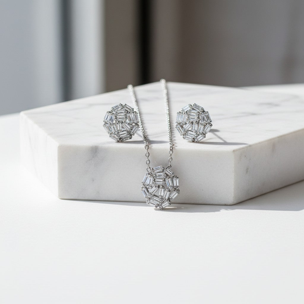 CUBIC ZIRCONIA COLLECTION - LUXE CRYSTAL CLUSTER NECKLACE SET - CZNK110