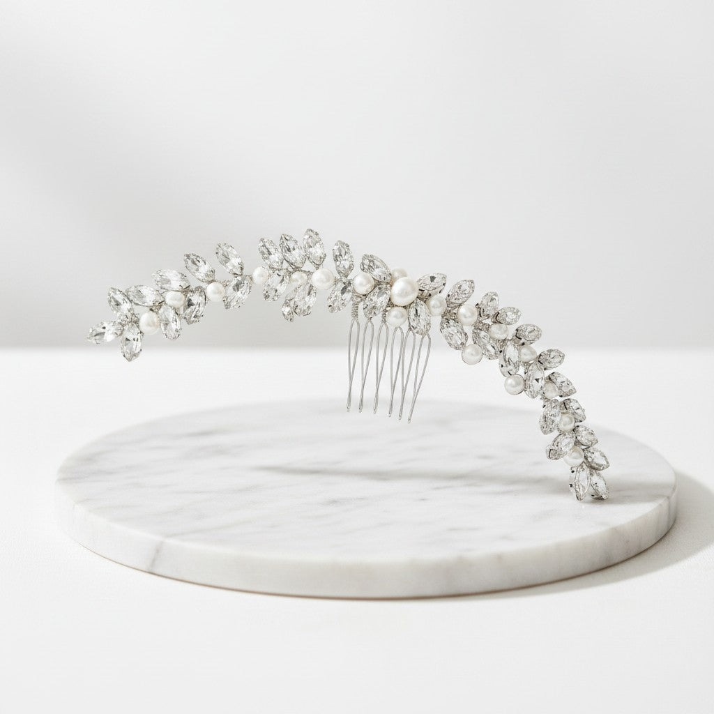 ATHENA COLLECTION - CHIC PEARL HAIR COMB - HC208  SILVER