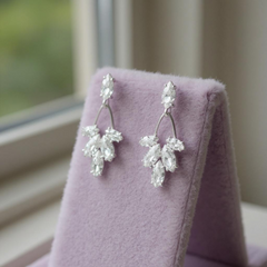 CUBIC ZIRCONIA COLLECTION - DAINTY SPARKLE EARRINGS - SILVER CZER527