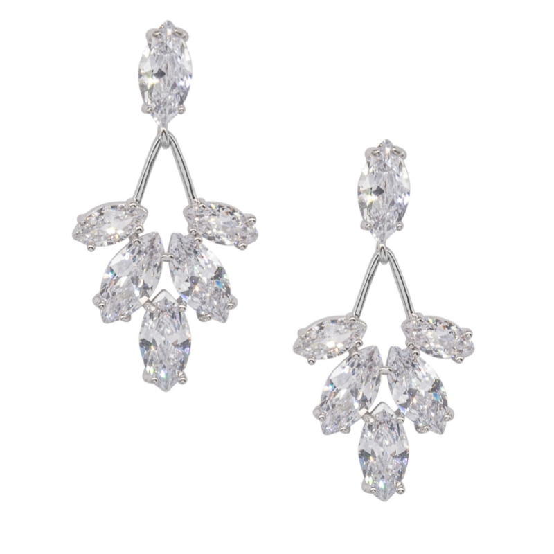 CUBIC ZIRCONIA COLLECTION - DAINTY SPARKLE EARRINGS - SILVER CZER527