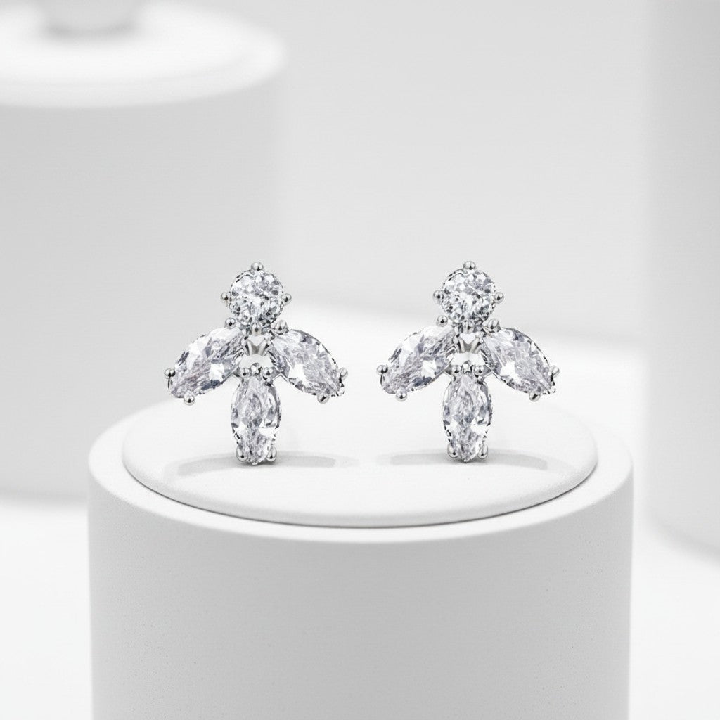 CUBIC ZIRCONIA COLLECTION - DAINTY DAZZLE EARRINGS - CZER532