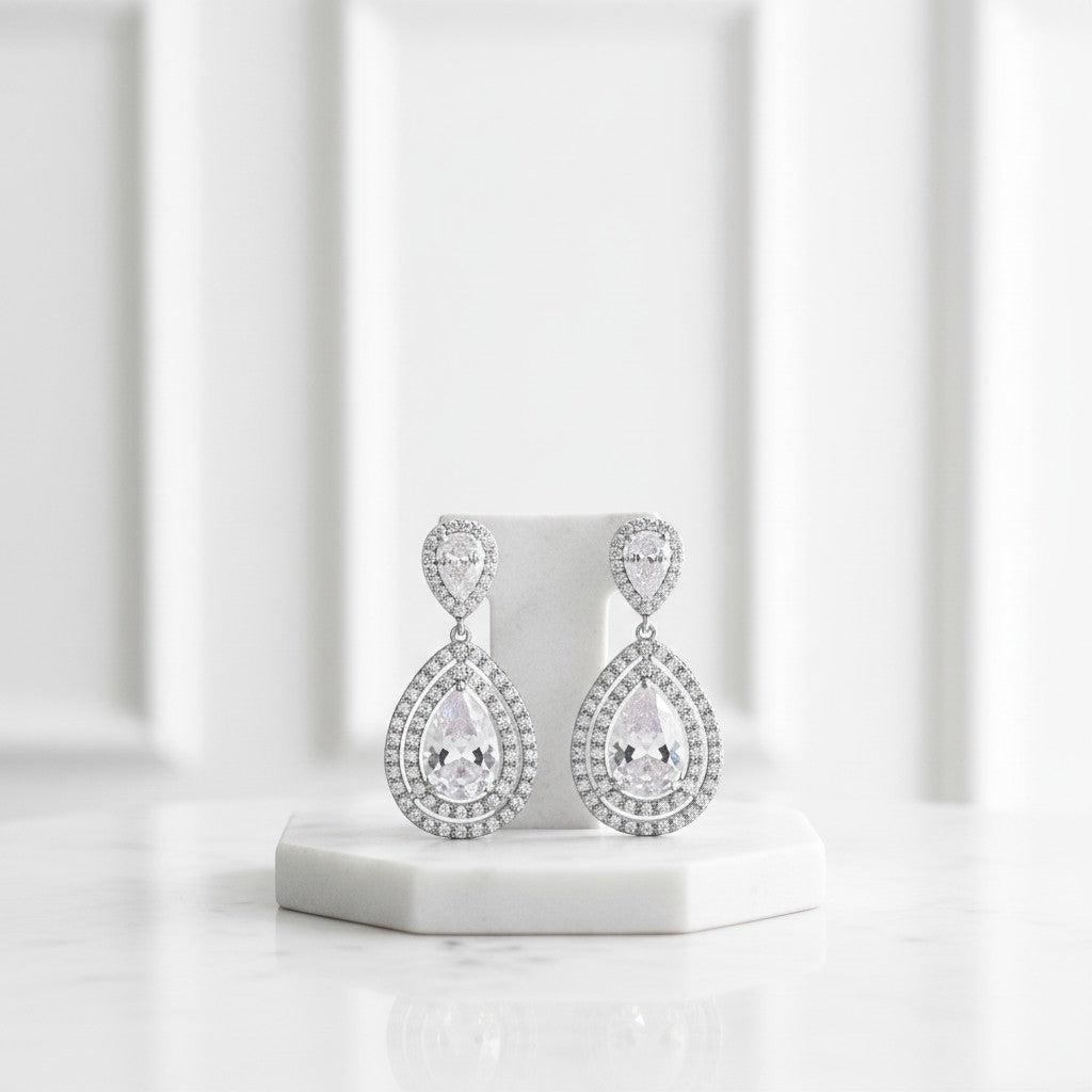 CUBIC ZIRCONIA COLLECTION - STARLET CRYSTAL EARRINGS-   CZER535 SILVER
